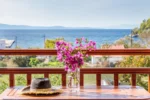 Beachfront apartments in Agnondas